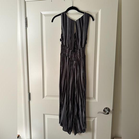 Illa illa black and white stripe patterned jumpsuit - Picture 2 of 2